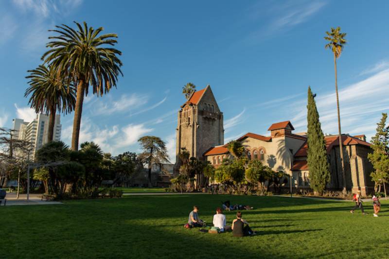 Campus