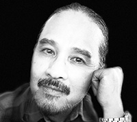 headshot photo of Luis Arabit